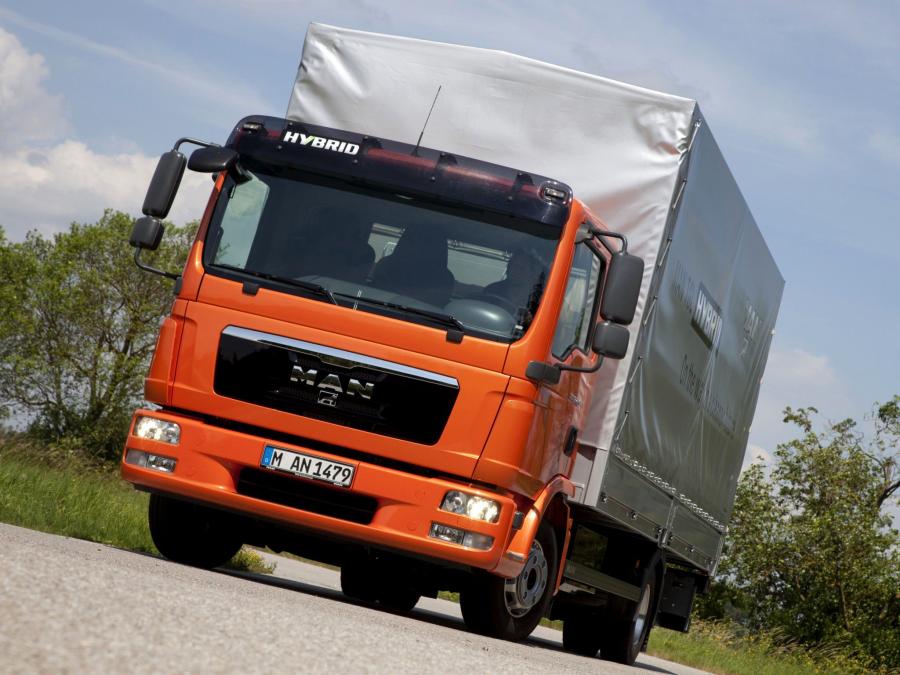  MAN TGL 12.220 Hybrid 2008 года  (фото 2 из 7)